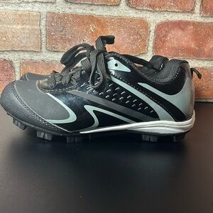 Starter Youth Size 1 Cleats